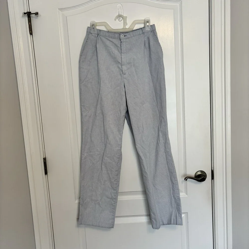 Vintage Levi Strauss & Co. Women's Seersucker Striped‎ Light Blue Straight Pants